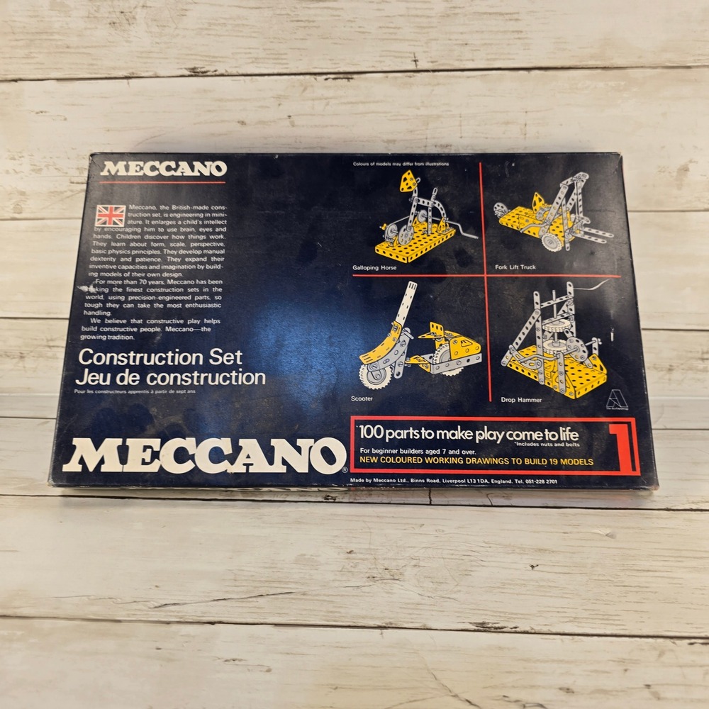Vintage Meccano Construction Set 1 100 Parts Build 19 Models British‎ Made Retro